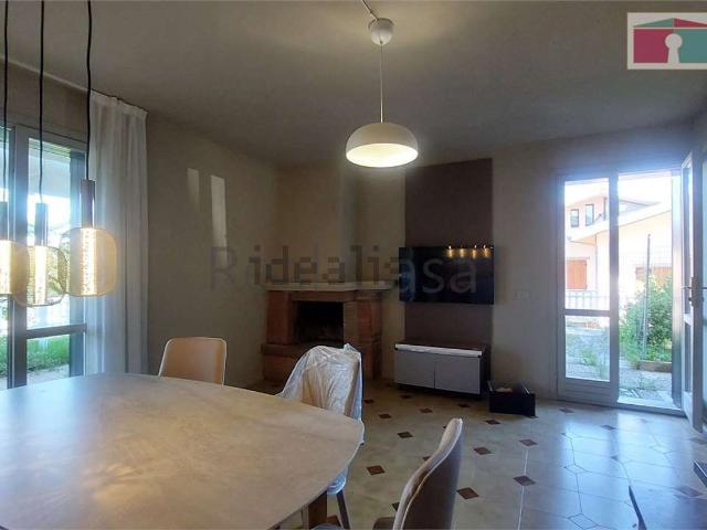 Case e ville in affitto di 130 m² in Via G. Verdi