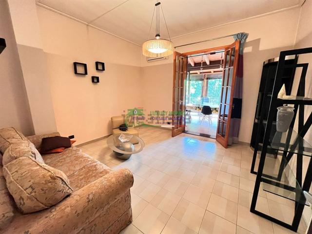 Case e ville in affitto di 130 m² in Contrada Giardinello
