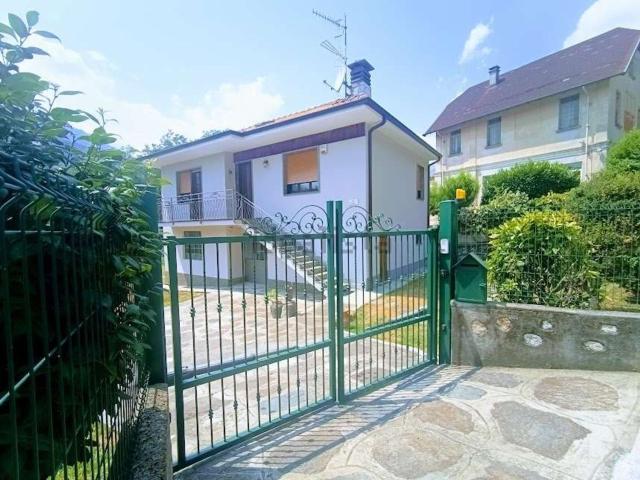 Case e ville in affitto di 140 m² in Via Tedeschi, 15