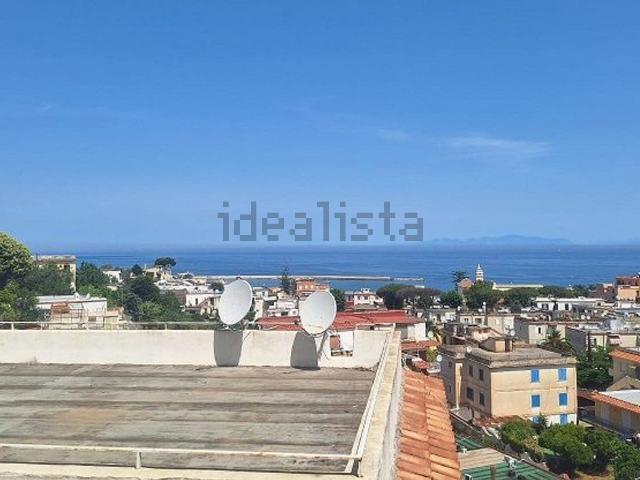Case e ville in affitto di 145 m² in Via Cretaio