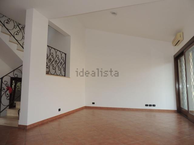 Case e ville in affitto di 145 m² in Via Merano, 127