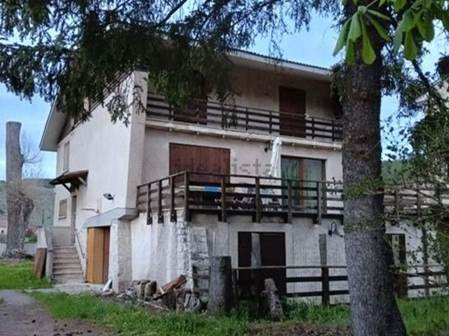 Case e ville in affitto di 180 m² in Via XXIV Maggio