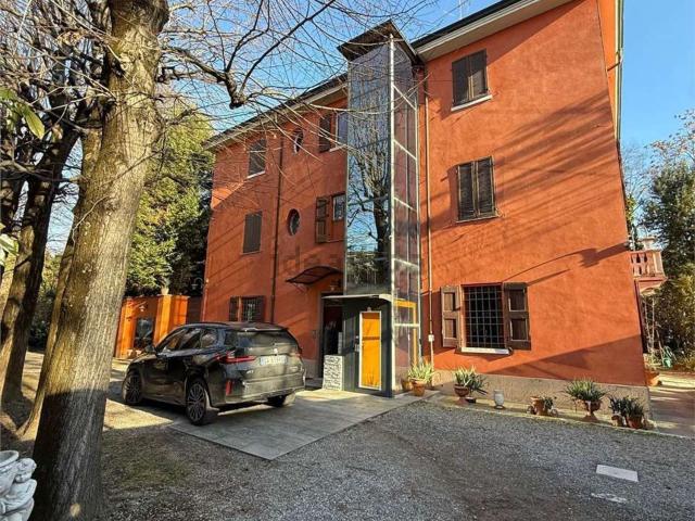 Case e ville in affitto di 200 m²