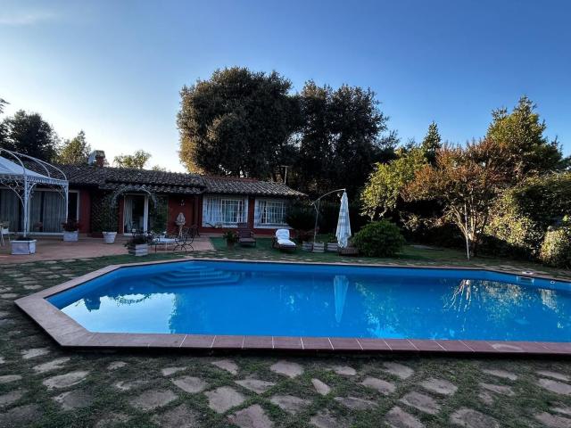 Case e ville in affitto di 230 m² in Vicolo del Casale di San Nicola