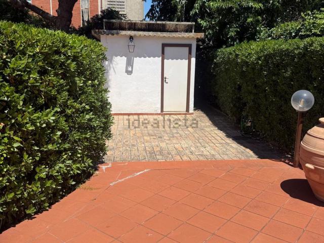 Case e ville in affitto di 250 m² in Via Santa Margherita Ligure