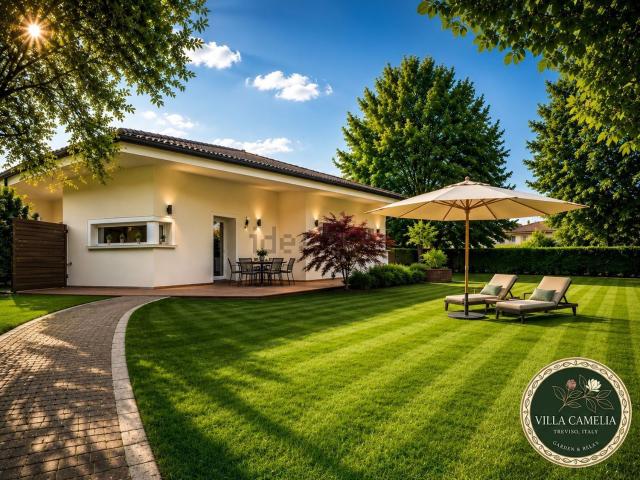 Case e ville in affitto di 304 m² in Via Agostino Battistel, 52