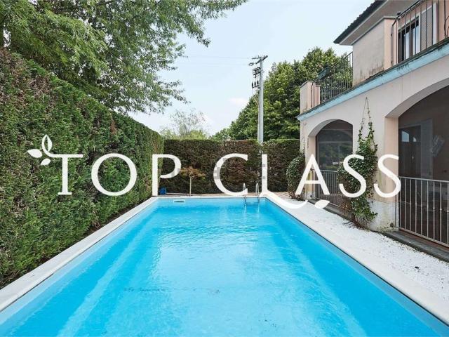 Case e ville in affitto di 339 m² in Piazza Monsignor Rossi, 1