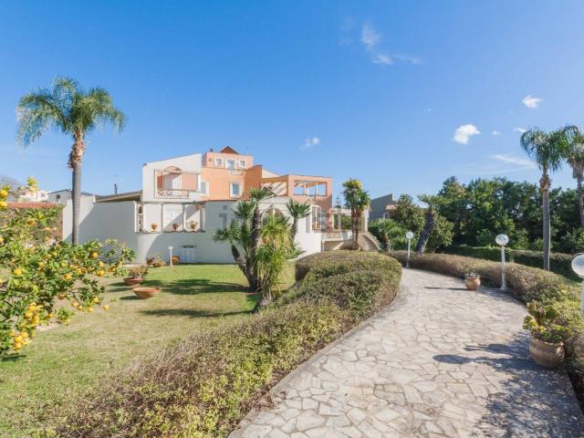 Case e ville in vendita di 400 m²