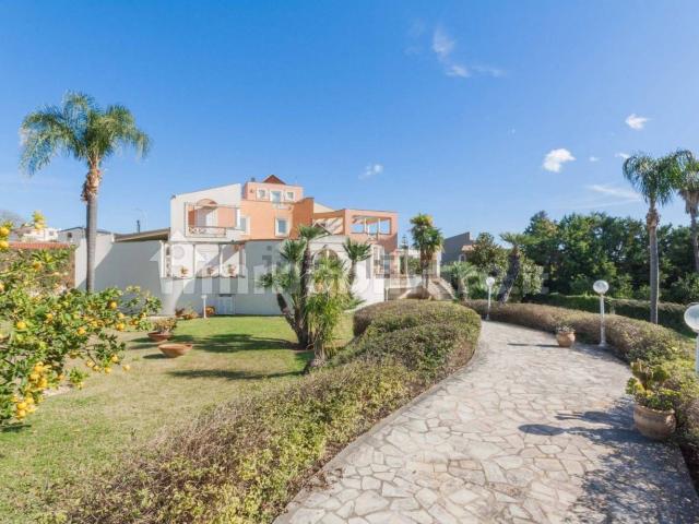 Case e ville in vendita di 400 m²