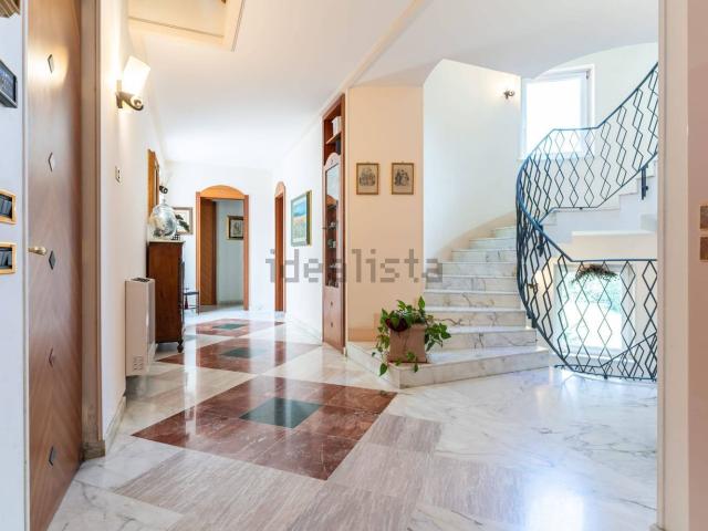 Case e ville in vendita di 400 m²
