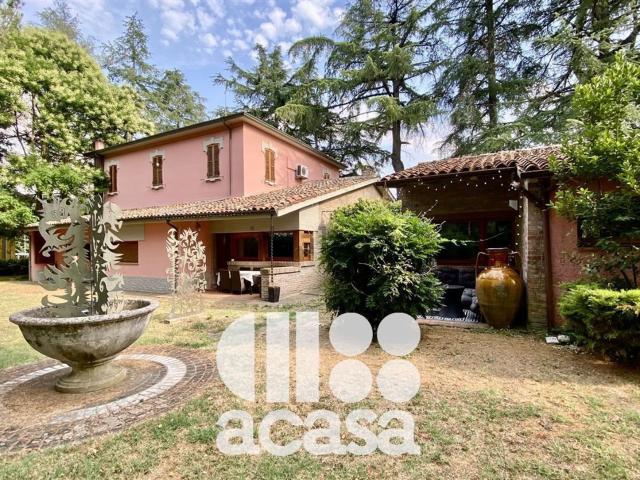 Case e ville in vendita di 400 m²