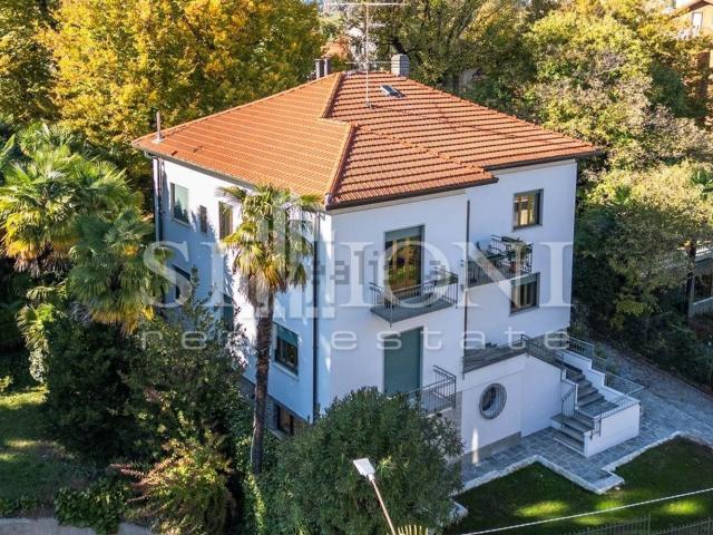Case e ville in vendita di 400 m²