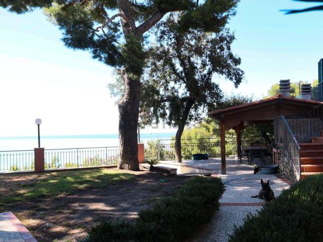 Case e ville in vendita di 400 m²