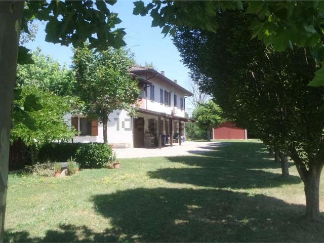 Case e ville in vendita di 400 m²