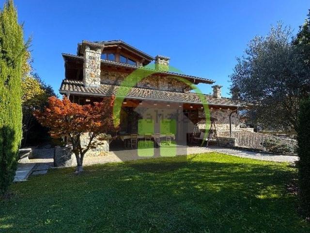 Case e ville in vendita di 400 m²
