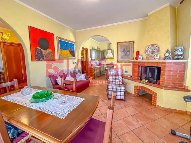Case e ville in vendita di 400 m²