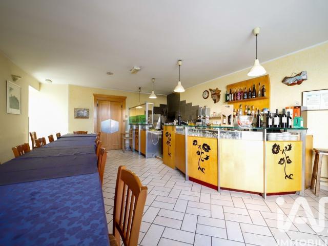 Case e ville in vendita di 400 m² in Via del Molino, 25