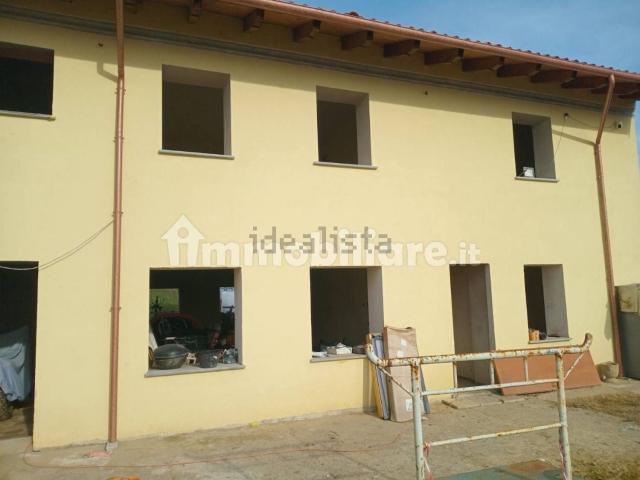Case e ville in vendita di 400 m² in Via della Monaca, 10