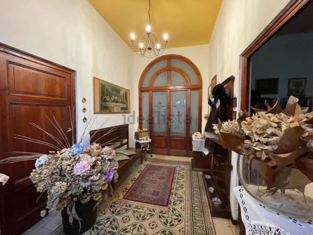 Case e ville in vendita di 400 m² in Via della Viaccia, 2