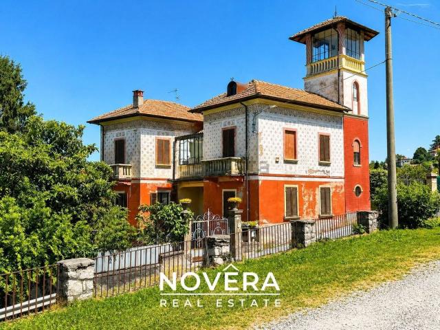 Case e ville in vendita di 400 m² in Via per Vedasco, 31