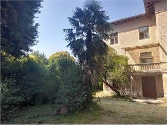 Case e ville in vendita di 400 m² in Via XXV Maggio, 62