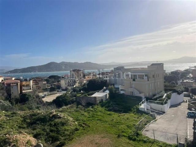 Case e ville in vendita di 400 m² in Vico a Caio Duilio