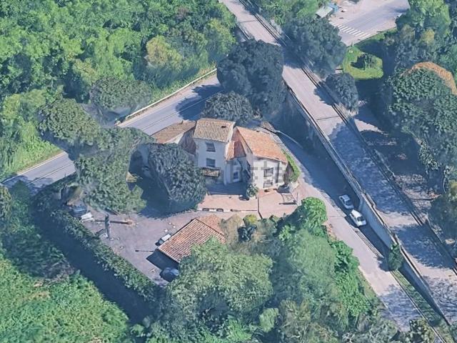 Case e ville in vendita di 400 m² in Largo Olgiata