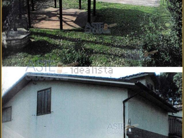 Case e ville in vendita di 400 m² in Località La croce