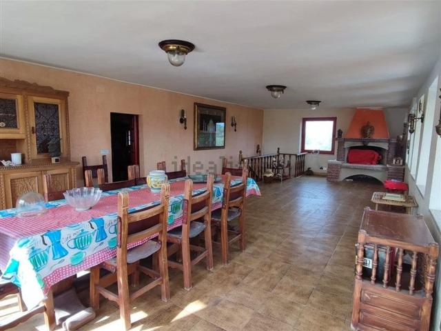 Case e ville in vendita di 400 m² in Strada Vicinale Giagumona