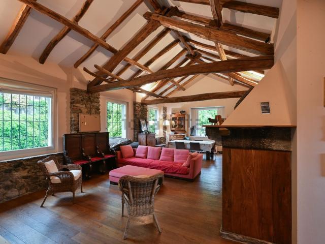 Case e ville in vendita di 403 m² in Via Risorgimento, 5