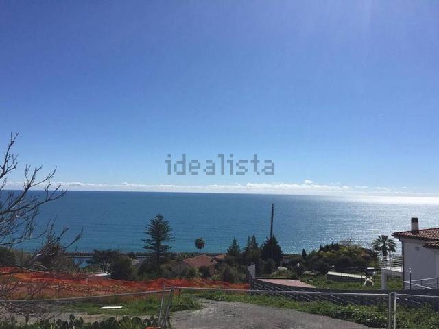 Case e ville in vendita di 405 m²