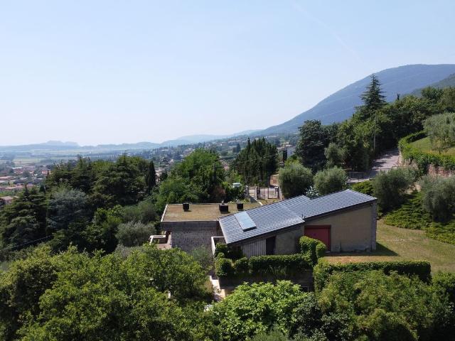 Case e ville in vendita di 407 m² in Località San Michele
