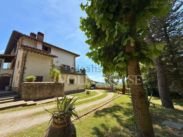 Case e ville in vendita di 410 m²