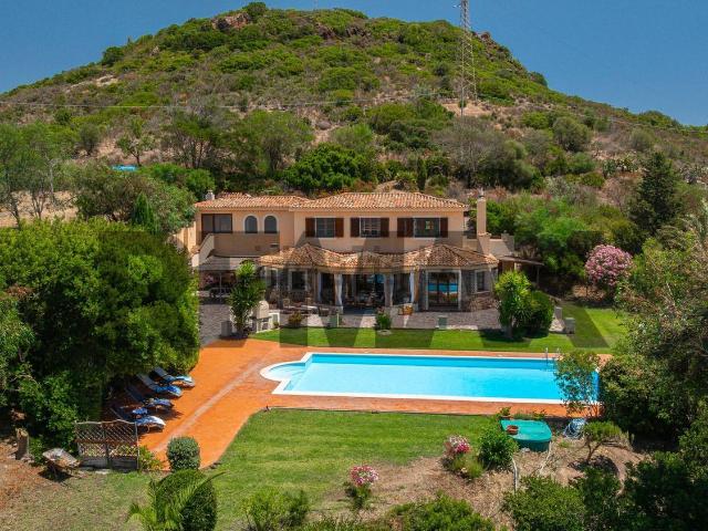 Case e ville in vendita di 410 m²