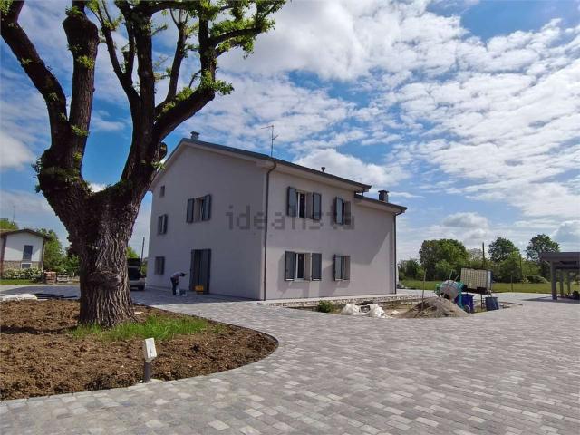 Case e ville in vendita di 412 m²
