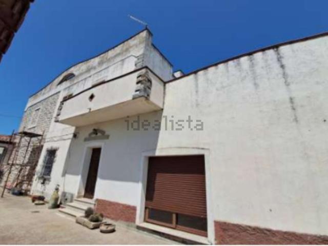 Case e ville in vendita di 412 m² in Corso Vittorio Emanuele