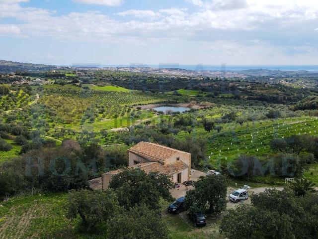 Case e ville in vendita di 415 m² in Via Tommaso Fazello, 228