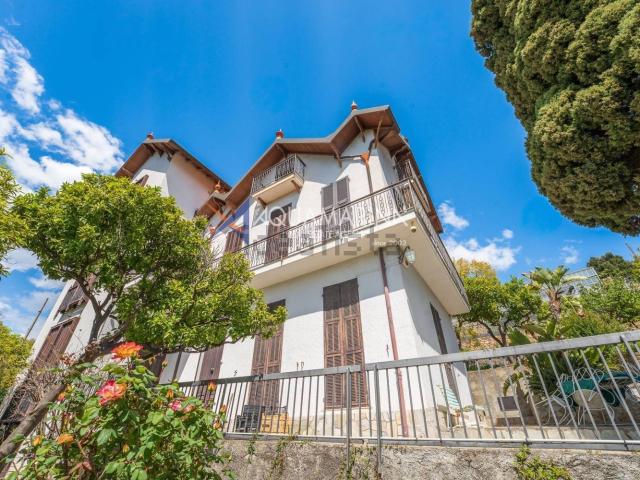 Case e ville in vendita di 419 m² in Via Campo Sperimentale, 2