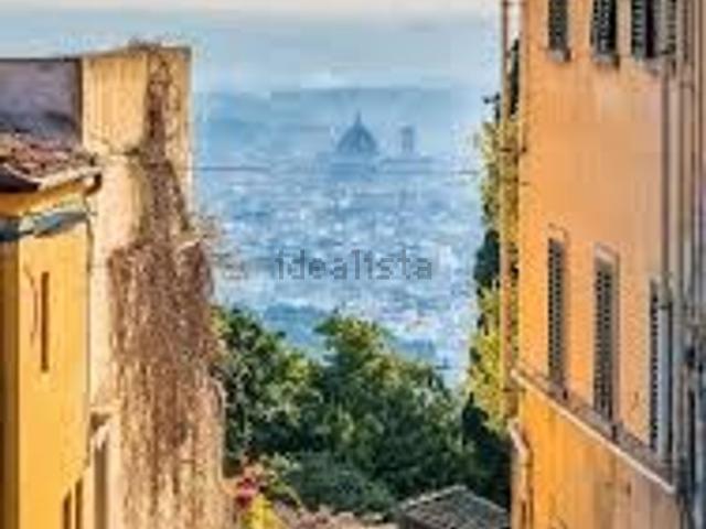 Case e ville in vendita di 420 m² in Via San Domenico