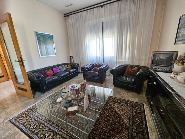 Case e ville in vendita di 423 m²