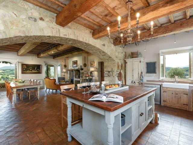 Case e ville in vendita di 424 m²