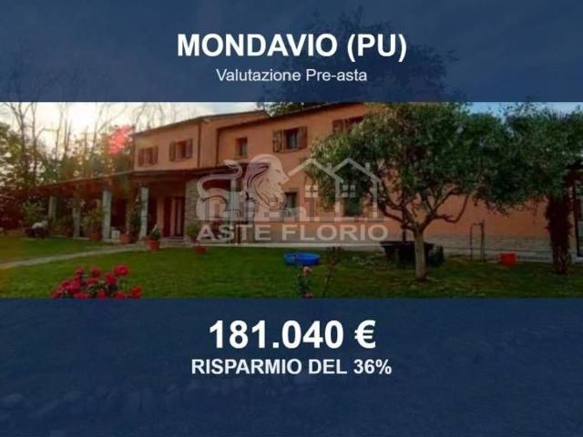 Case e ville in vendita di 424 m² in Via Cavallara, 44