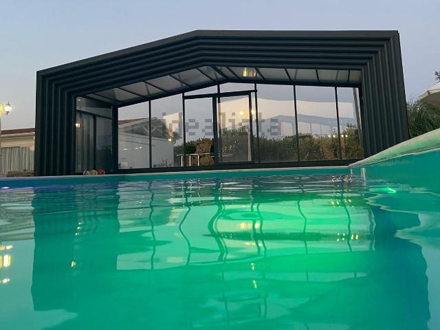 Case e ville in vendita di 425 m² in Strada Provinciale 74