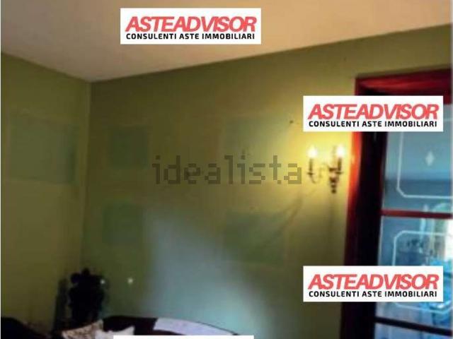 Case e ville in vendita di 427 m² in Viale Sardegna, 40