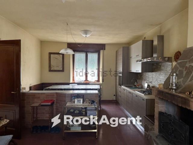 Case e ville in vendita di 427 m² in Strada Provinciale 13