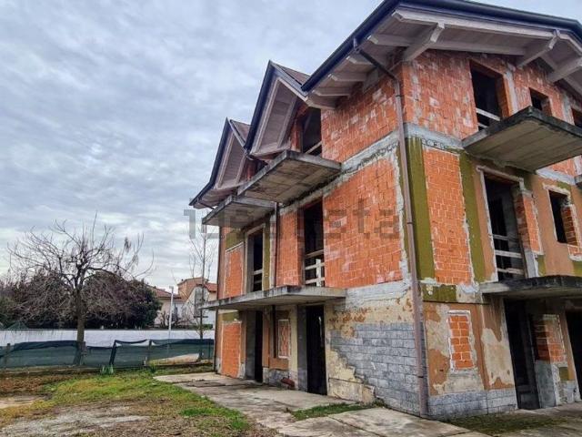 Case e ville in vendita di 430 m² in Via A. Sciesa, 46