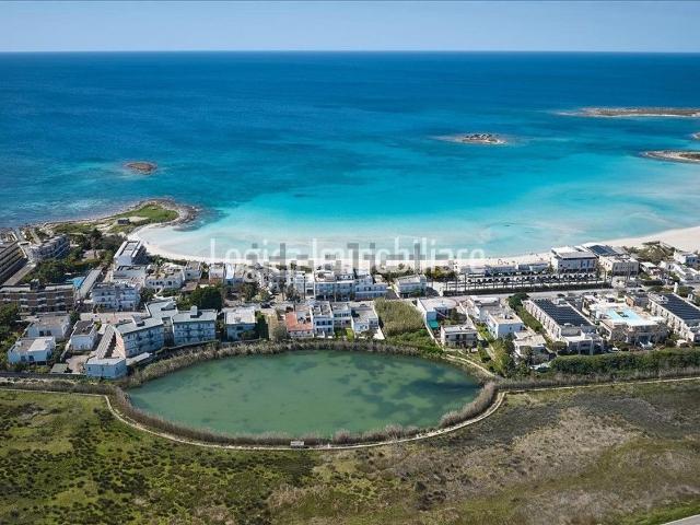 Case e ville in vendita di 430 m² in Via Mare Glaciale Artico