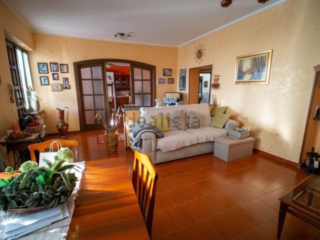Case e ville in vendita di 434 m² in Via Molino, 2