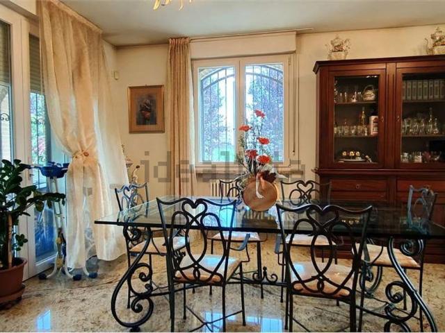 Case e ville in vendita di 440 m²