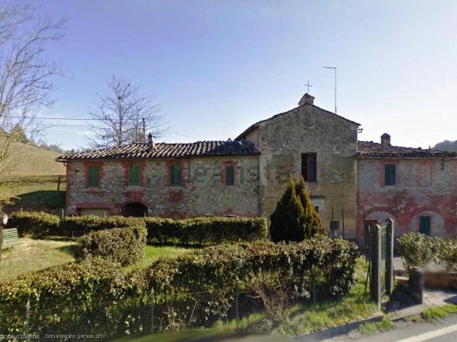 Case e ville in vendita di 440 m² in Strada Chiantigiana, 48
